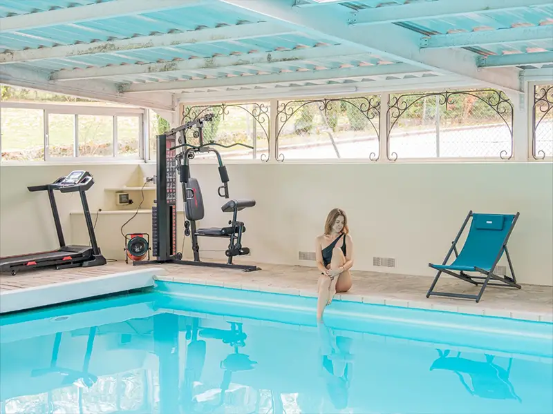 Piscine intérieure